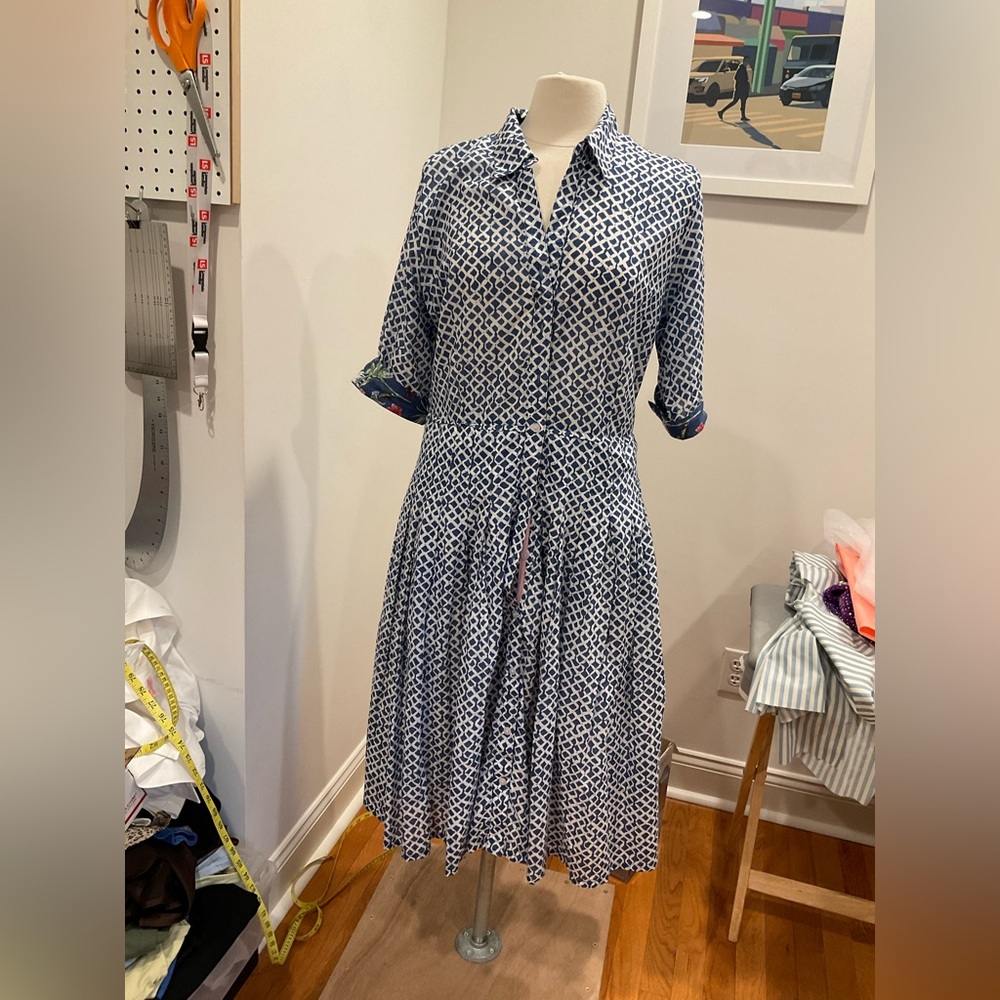 Beautiful summer button down dress from Dizzy Lizzie